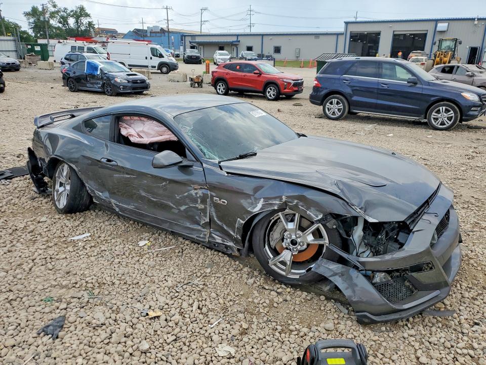 Photo 4 from auction – 2015 FORD MUSTANG with VIN 1FA6P8CF1F5337248