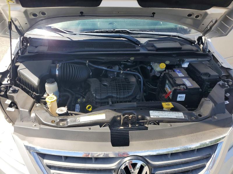 Photo 12 from auction – 2011 VOLKSWAGEN ROUTAN with VIN 2V4RW4DG8BR714784