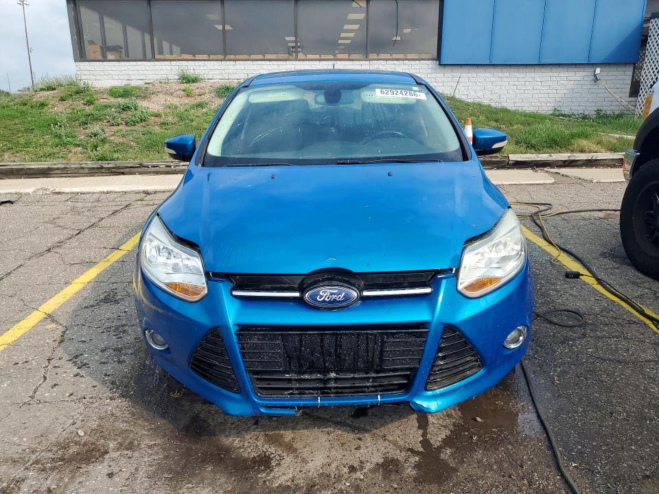 Photo 5 from auction – 2012 FORD FOCUS with VIN 1FAHP3M27CL256608