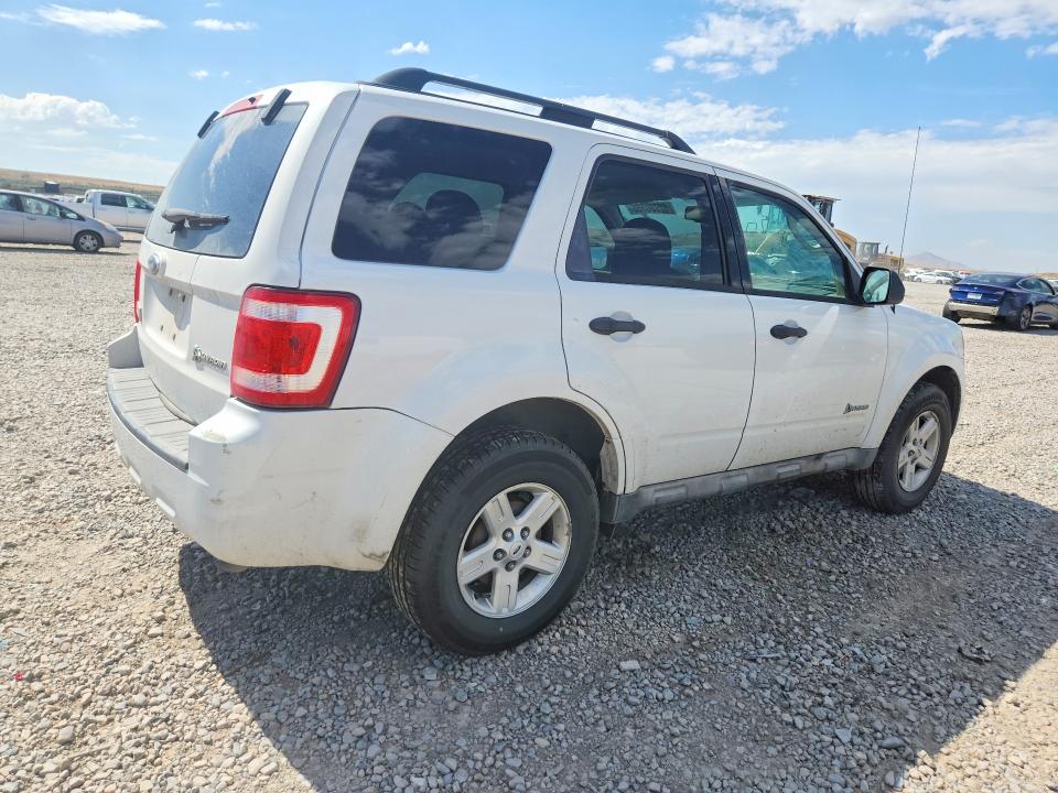 Photo 3 from auction – 2009 FORD ESCAPE with VIN 1FMCU59389KC39630