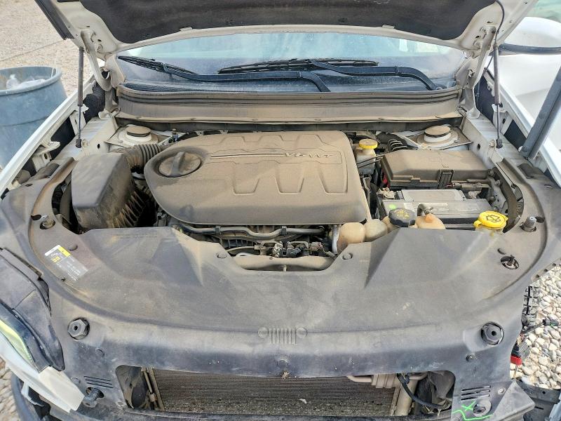 Снимка 11 от търг – 2019 JEEP CHEROKEE с VIN 1C4PJMCX4KD477425