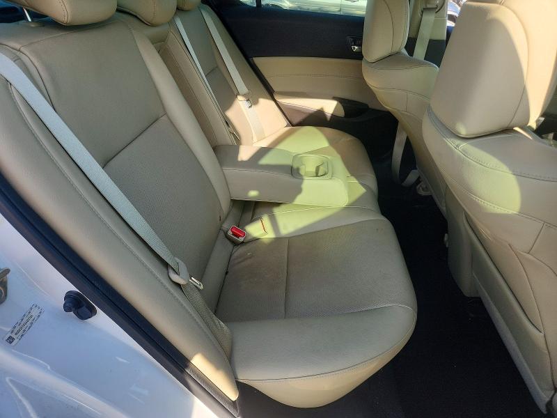 Photo 10 from auction – 2016 ACURA ILX with VIN 19UDE2F7XGA017705