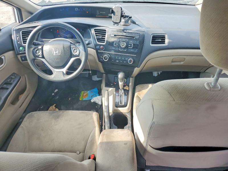 Photo 8 from auction – 2013 HONDA CIVIC with VIN 2HGFB2F50DH537330