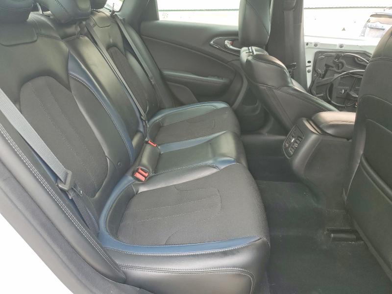 Photo 10 from auction – 2015 CHRYSLER 200 with VIN 1C3CCCBB3FN534873