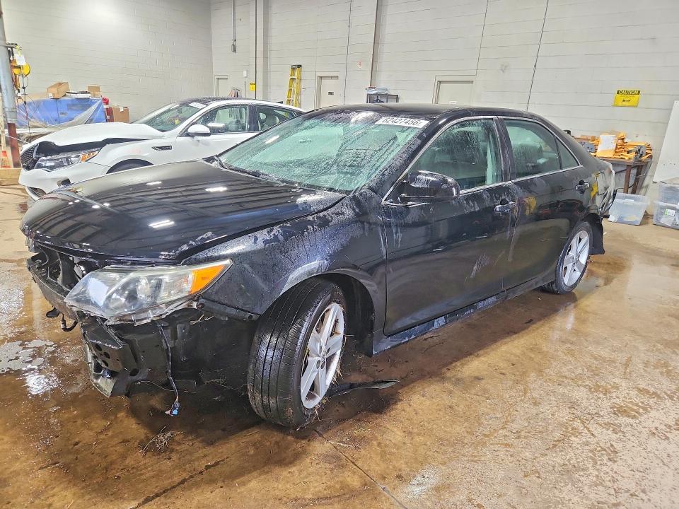 Photo 1 from auction – 2014 TOYOTA CAMRY with VIN 4T1BF1FK6EU814834