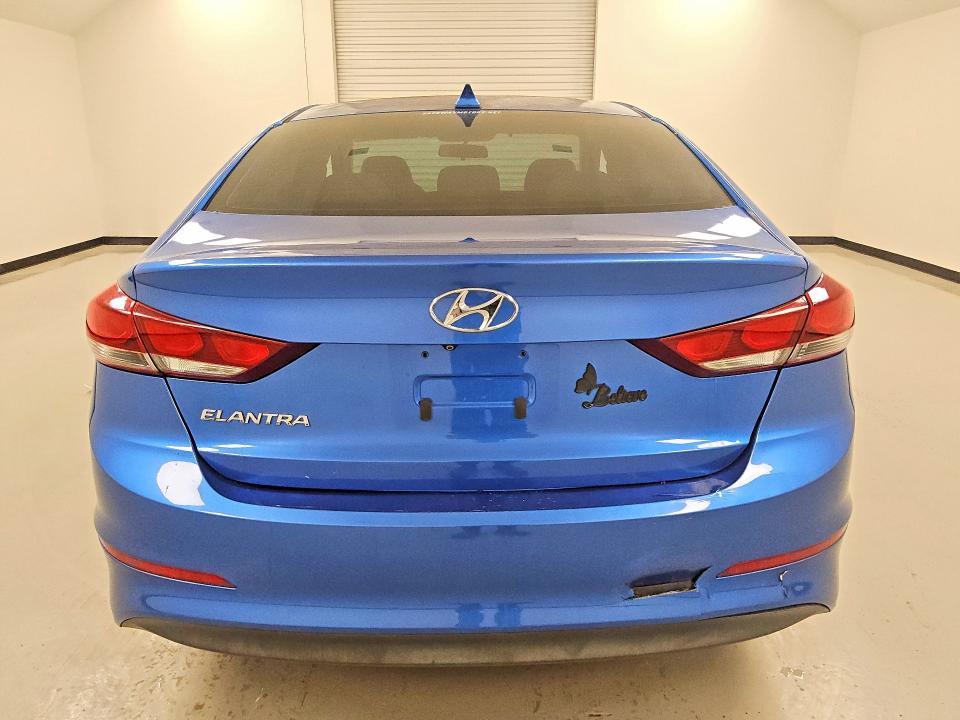 Photo 6 from auction – 2017 HYUNDAI ELANTRA with VIN 5NPD84LF6HH032158