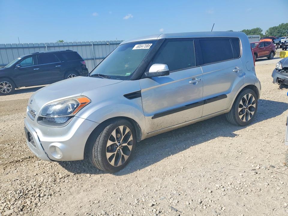KIA SOUL 2012 with VIN KNDJT2A69C7426551 - Photo from auction