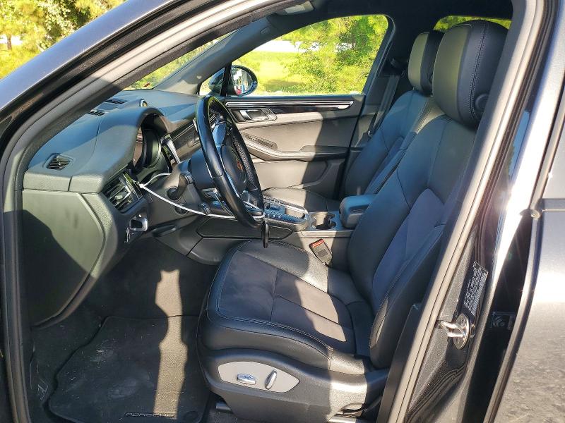 Photo 7 from auction – 2019 PORSCHE MACAN with VIN WP1AA2A54KLB07995