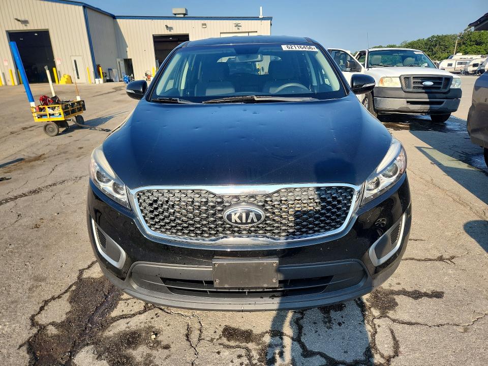 Photo 5 from auction – 2018 KIA SORENTO with VIN 5XYPG4A30JG366689