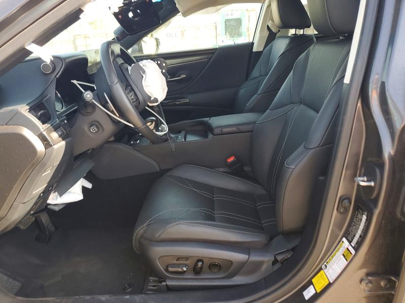 صورة رقم 7 من المزاد - 2025 LEXUS ES 300H مع VIN 58AFA1C10SU072530