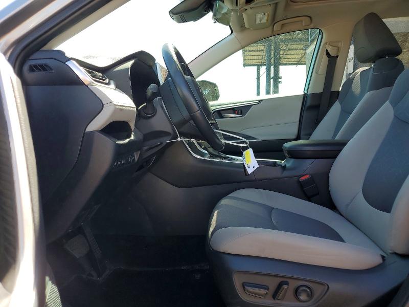 Photo 7 from auction – 2024 TOYOTA RAV4 with VIN JTMW1RFV4RD125409