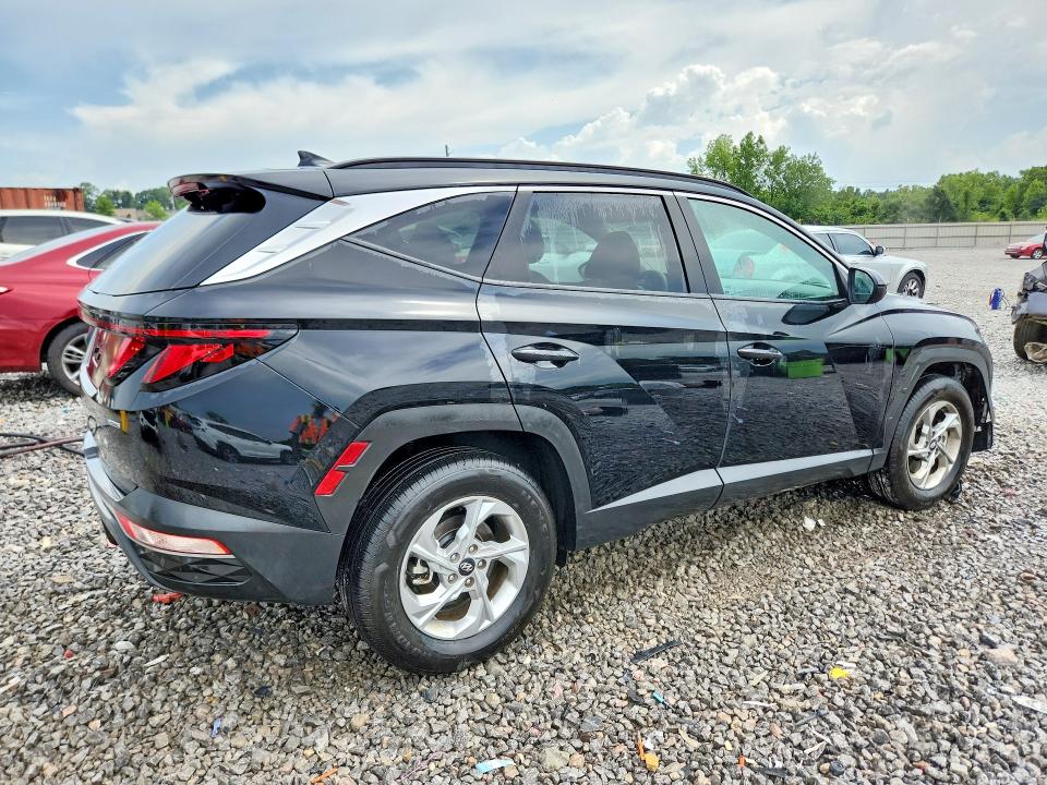 Photo 3 from auction – 2024 HYUNDAI TUCSON with VIN 5NMJBCDE6RH386927
