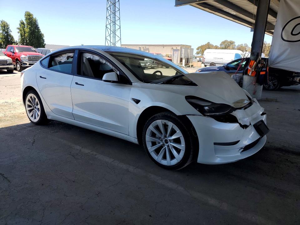 Photo 4 from auction – 2023 TESLA MODEL 3 with VIN 5YJ3E1EB9PF592833