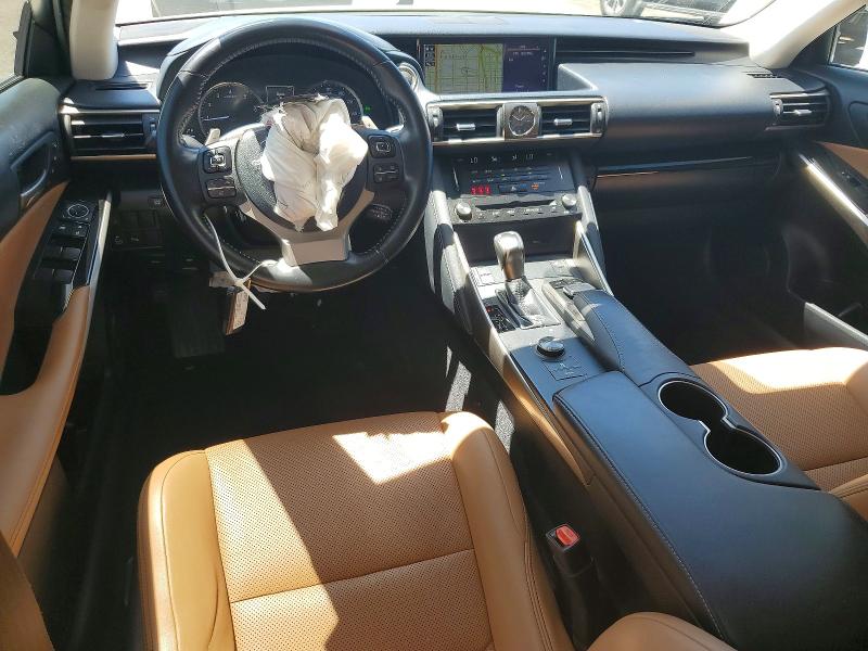 Photo 8 from auction – 2018 LEXUS IS with VIN JTHBA1D2XJ5076352
