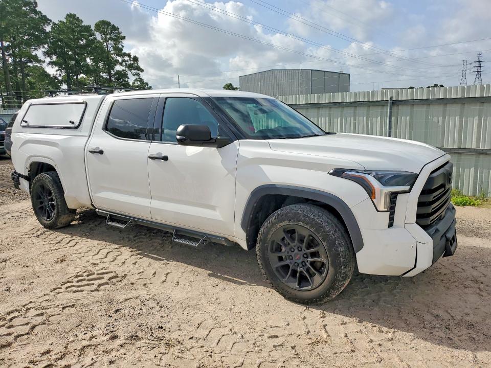 Photo 4 from auction – 2023 TOYOTA TUNDRA with VIN 5TFLA5BC5PX002875