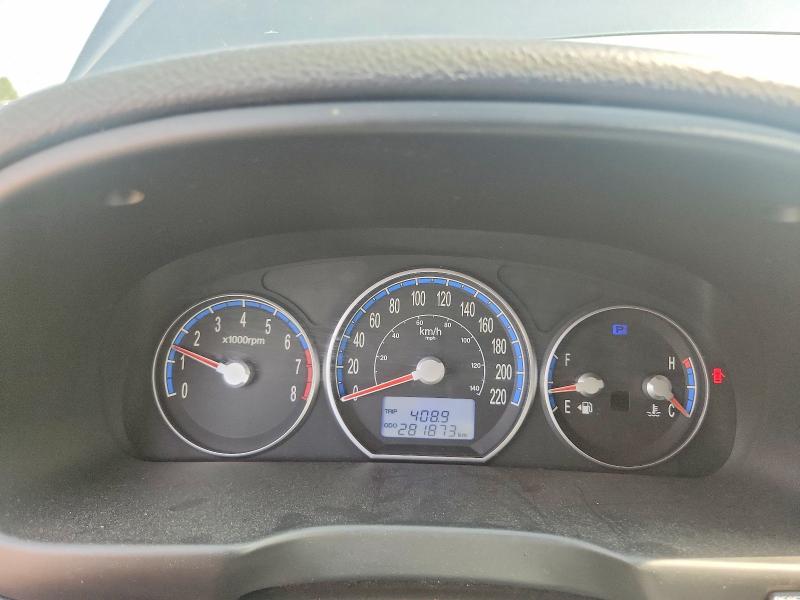 Photo 9 from auction – 2009 HYUNDAI SANTA FE with VIN 5NMSG13E89H275968