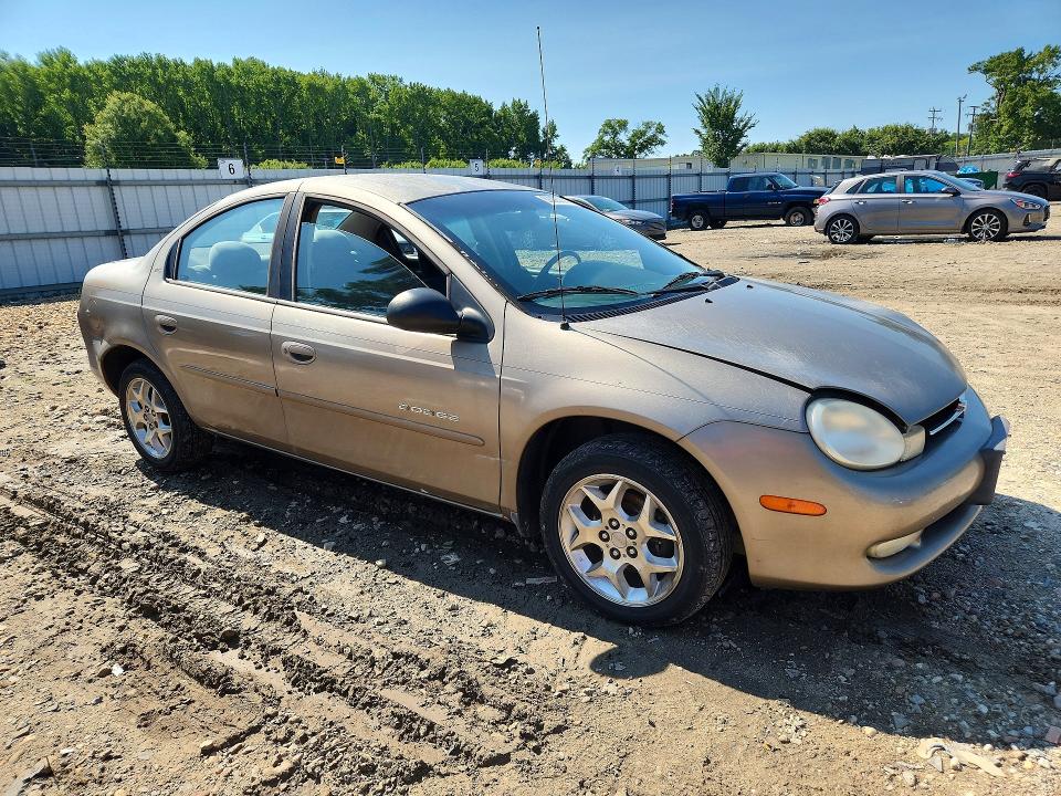 Photo 4 from auction – 2000 DODGE NEON with VIN 1B3ES46C3YD616287