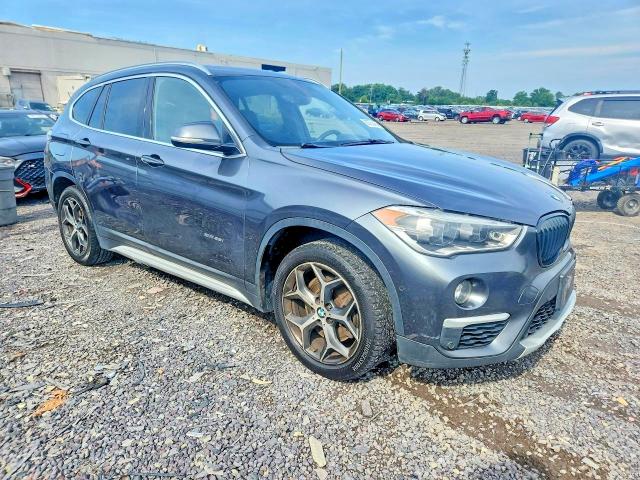 صورة رقم 4 من المزاد - 2017 BMW X1 مع VIN WBXHT3C33H5F72590