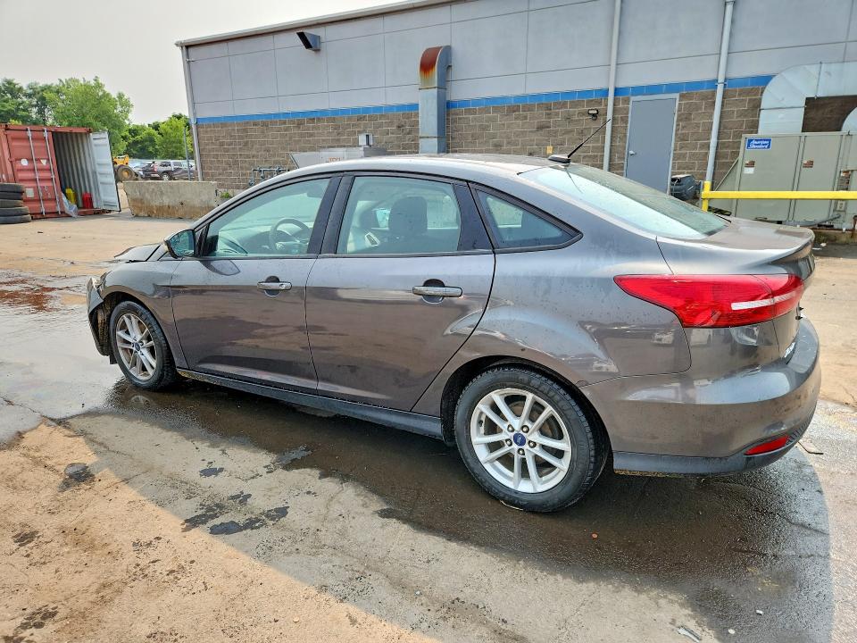 Photo 2 from auction – 2016 FORD FOCUS with VIN 1FADP3F26GL279363