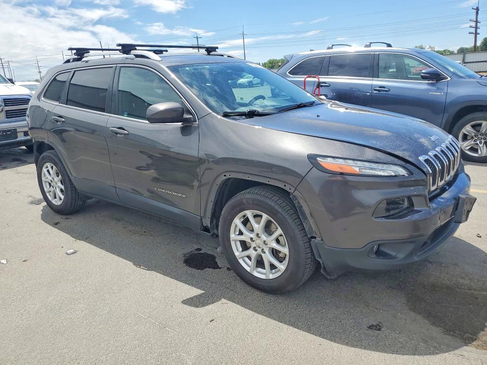 صورة رقم 4 من المزاد - 2017 JEEP CHEROKEE مع VIN 1C4PJMCB5HW634106