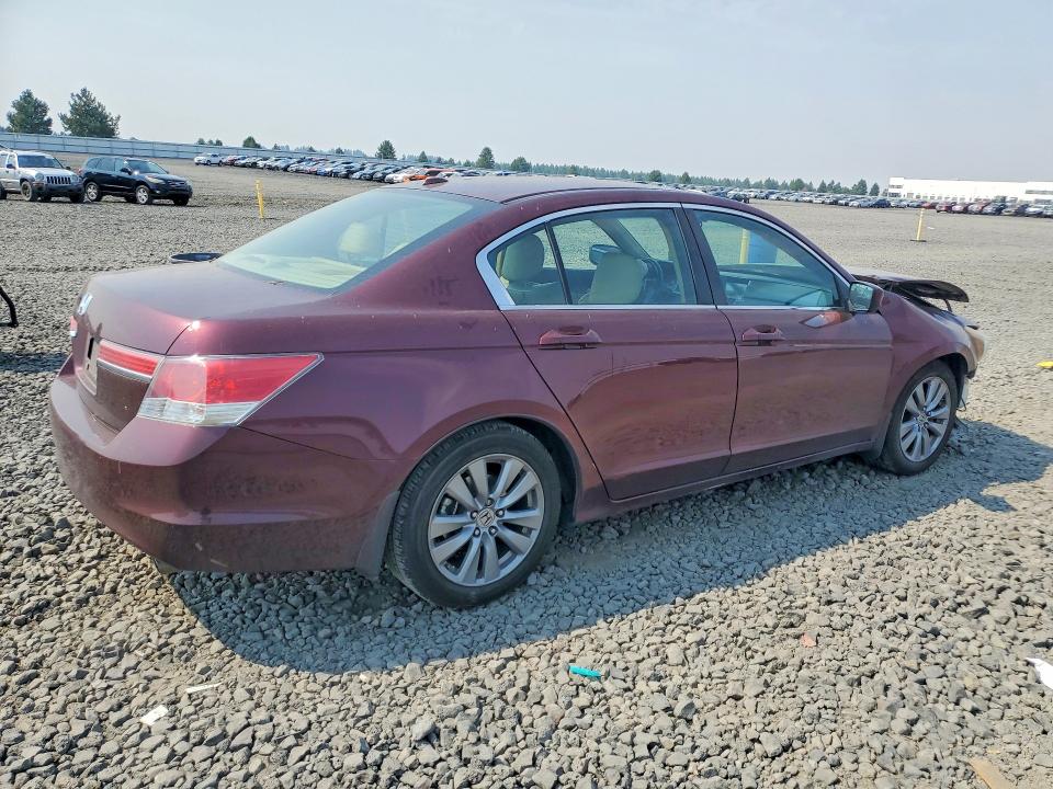 Photo 3 from auction – 2011 HONDA ACCORD with VIN 1HGCP2F88BA095116