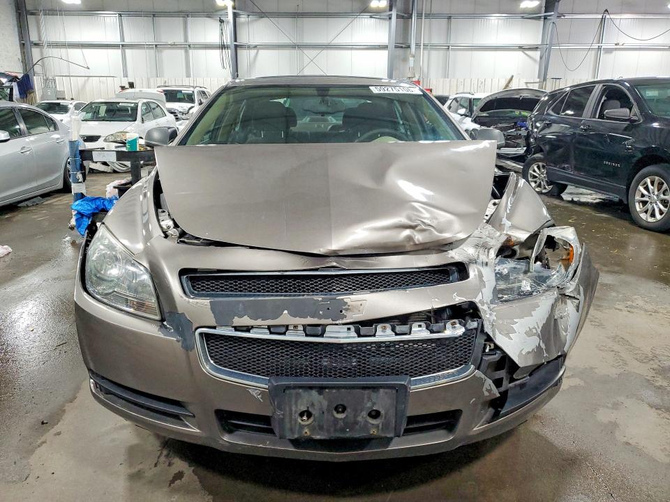 Photo 5 from auction – 2011 CHEVROLET MALIBU with VIN 1G1ZB5E1XBF192374