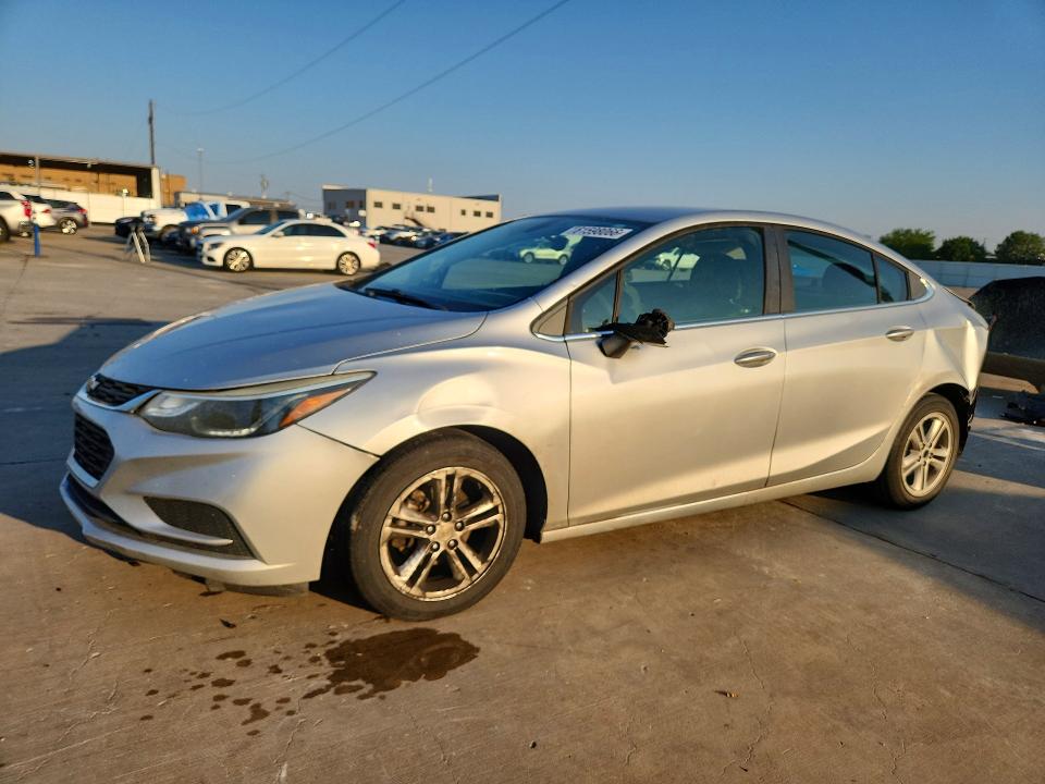 Photo 1 from auction – 2017 CHEVROLET CRUZE with VIN 1G1BE5SM5H7188789