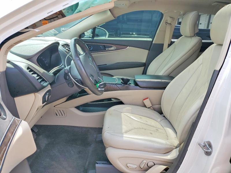 Photo 7 from auction – 2018 LINCOLN MKX with VIN 2LMPJ8LR1JBL25485