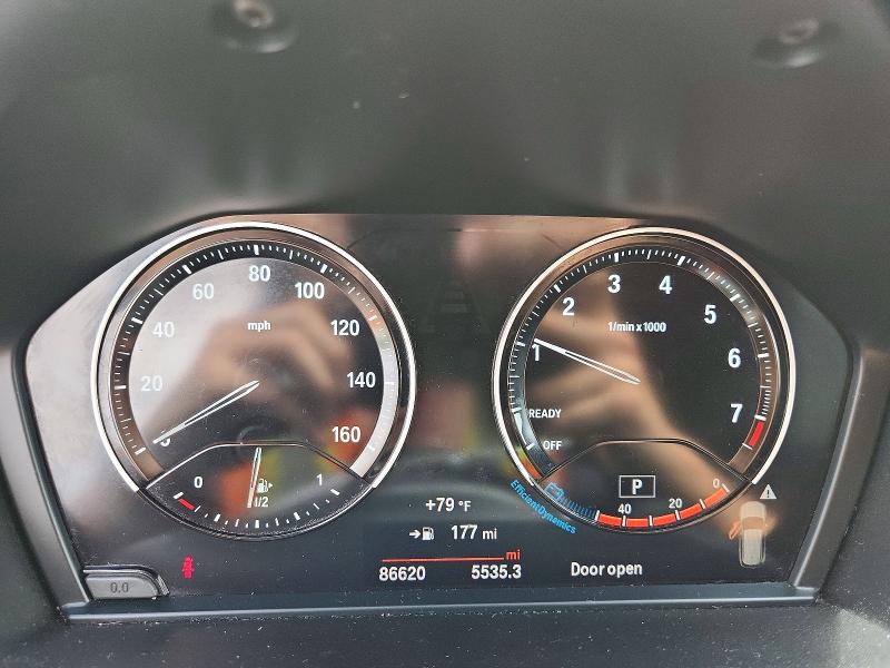 Photo 9 from auction – 2018 BMW X1 with VIN WBXHU7C39J3F04607