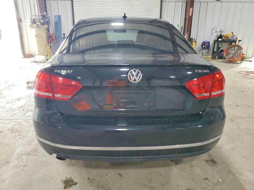 Photo 6 from auction – 2014 VOLKSWAGEN PASSAT with VIN 1VWCT7A3XEC110160