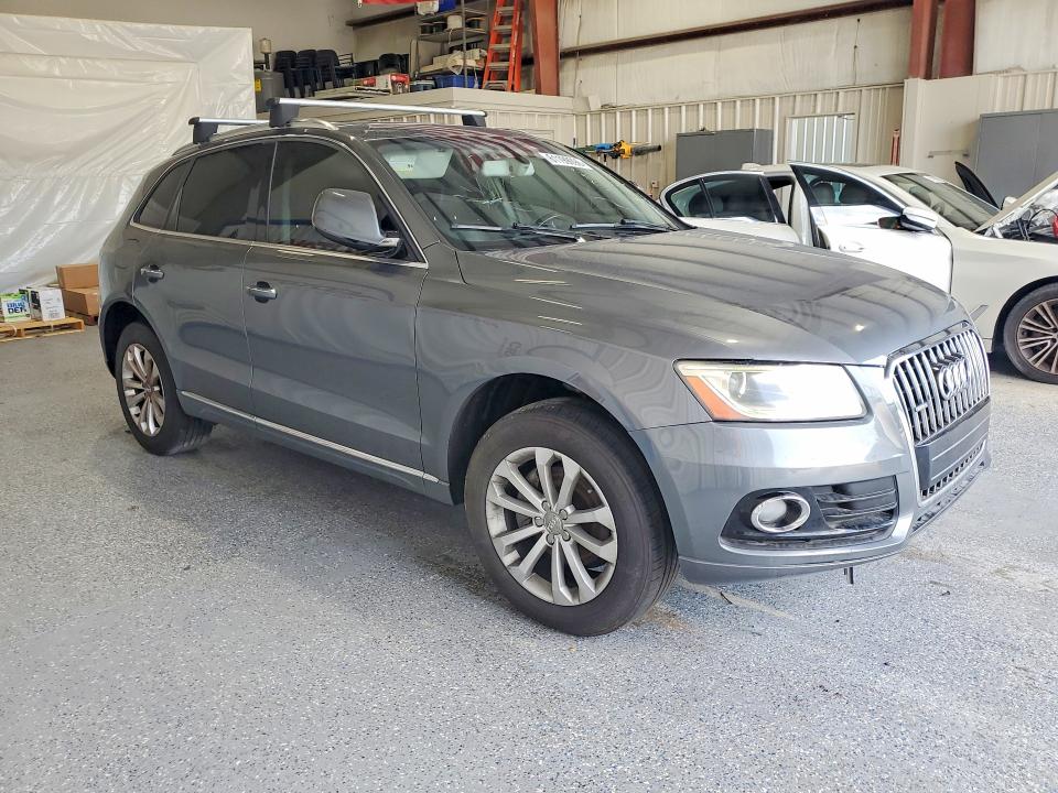 Photo 4 from auction – 2017 AUDI Q5 with VIN WA1C2AFP4HA062809