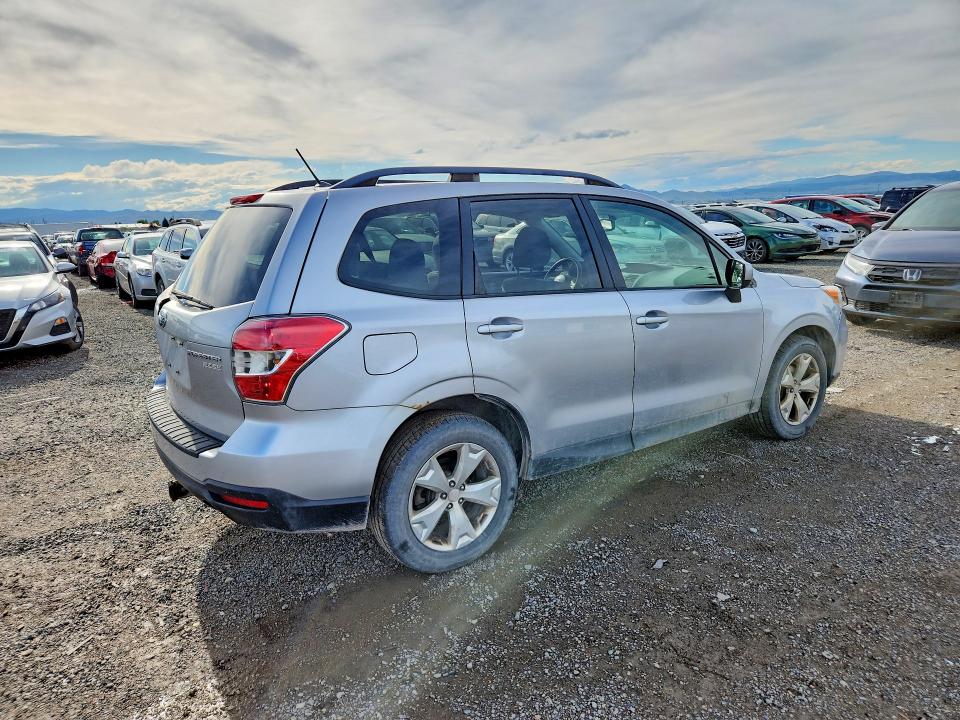Photo 3 from auction – 2015 SUBARU FORESTER with VIN JF2SJADC3FH467747