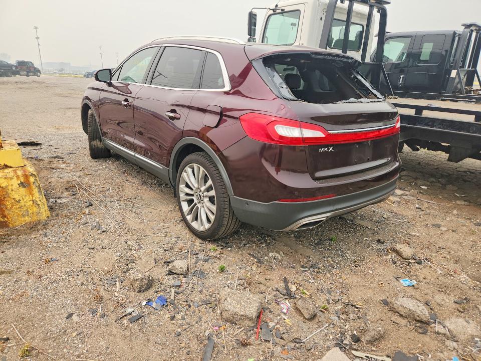 Photo 2 from auction – 2017 LINCOLN MKX with VIN 2LMPJ6LR6HBL10804