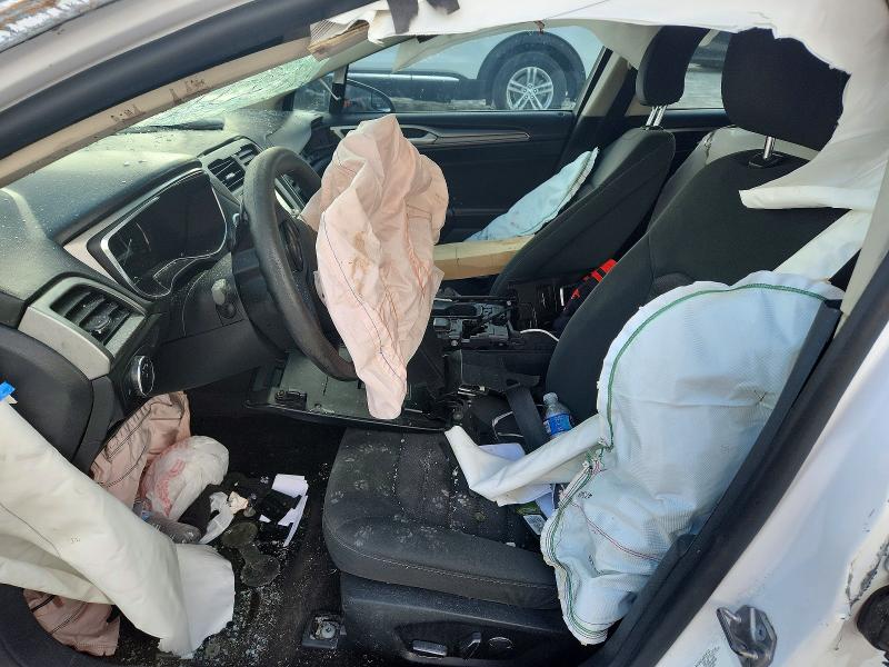 Photo 7 from auction – 2017 FORD FUSION with VIN 3FA6P0HDXHR397375
