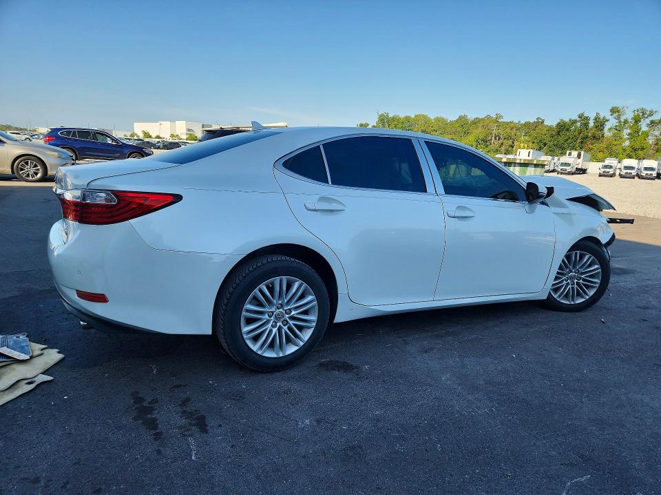 Photo 3 from auction – 2013 LEXUS ES with VIN JTHBK1GG2D2014552