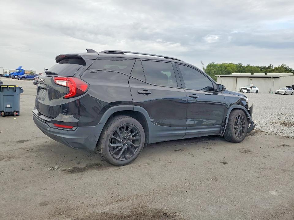 Фото 3 с аукциона – 2023 GMC TERRAIN с VIN 3GKALPEGXPL162651