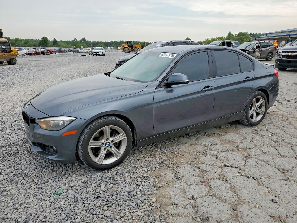 BMW 328 2013 with VIN WBA3A5C51DF601464 - Photo from auction