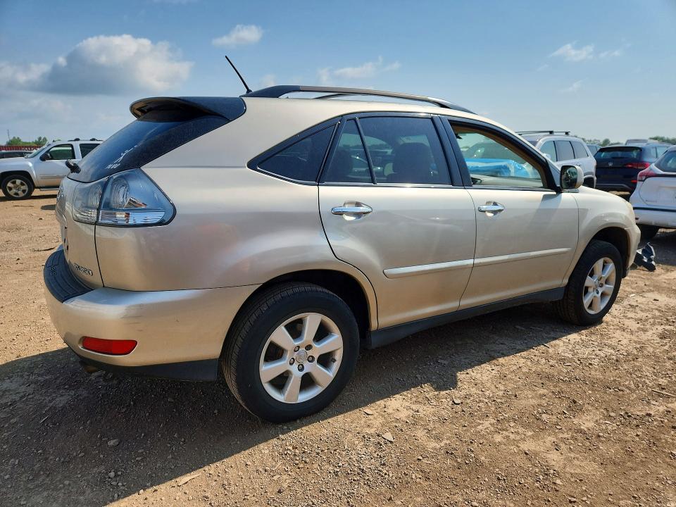 Photo 3 from auction – 2008 LEXUS RX with VIN 2T2HK31U58C069103
