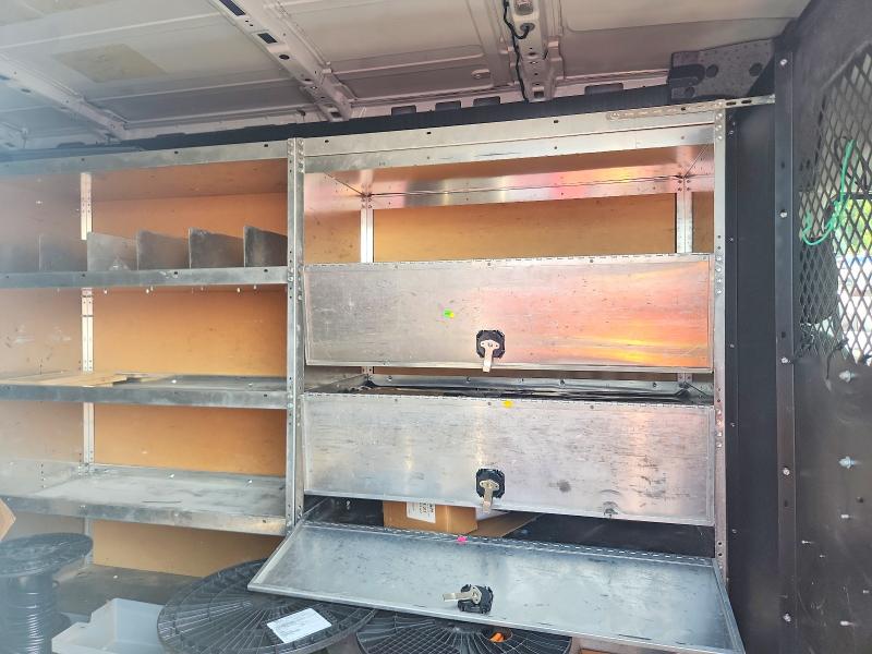 Photo 11 from auction – 2016 FORD TRANSIT with VIN 1FTYE2CV2GKA77586