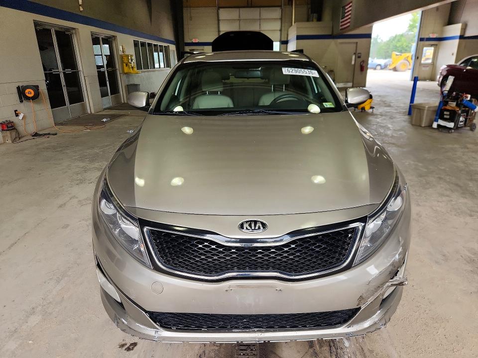 Photo 5 from auction – 2015 KIA OPTIMA with VIN KNAGM4A73F5583016