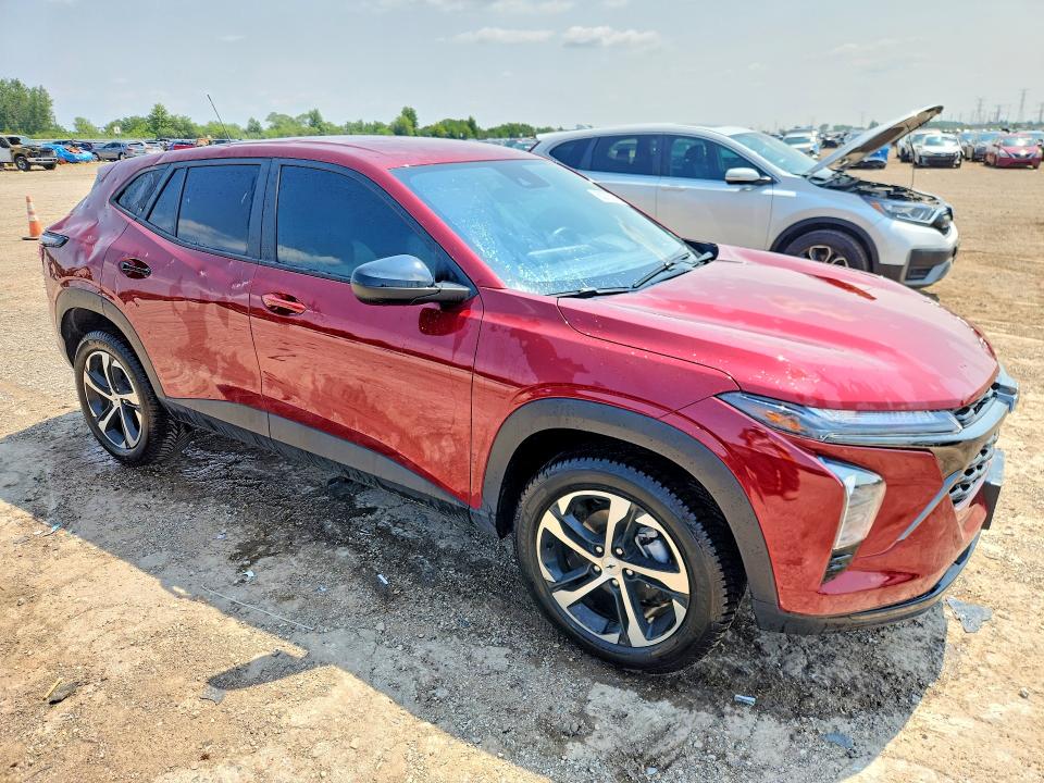 Photo 4 from auction – 2024 CHEVROLET TRAX with VIN KL77LGE26RC025082
