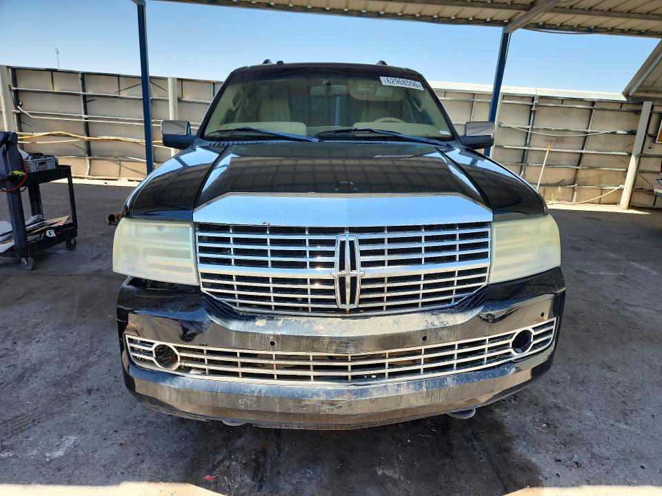 Photo 5 from auction – 2008 LINCOLN NAVIGATOR with VIN 5LMFU28558LJ08899