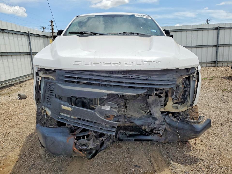 Photo 5 from auction – 2017 FORD F250 with VIN 1FT7W2B62HEF24808