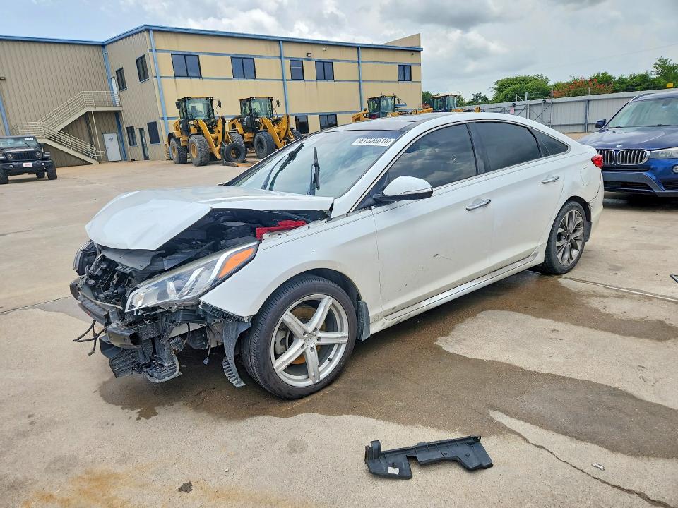 HYUNDAI SONATA 2015 with VIN 5NPE34AB2FH149672 - Photo from auction