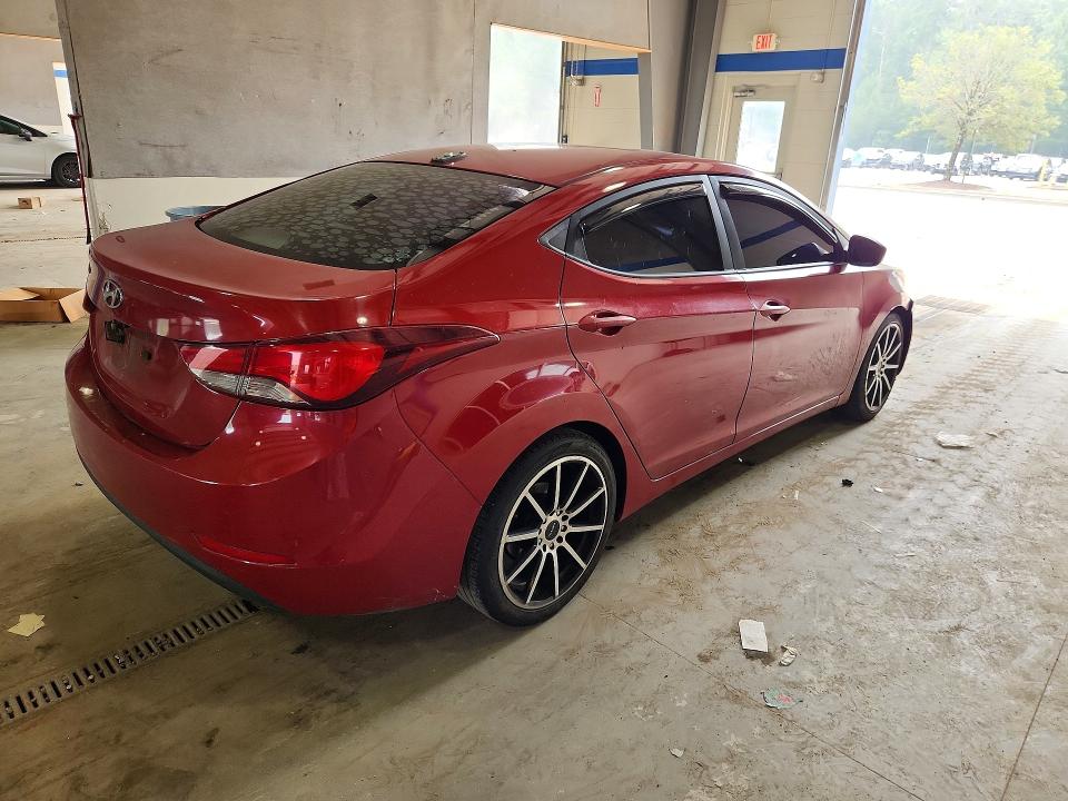 Photo 3 from auction – 2016 HYUNDAI ELANTRA with VIN KMHDH4AE4GU652260