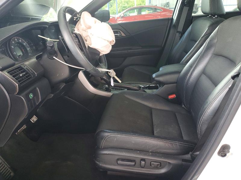 Photo 7 from auction – 2017 HONDA ACCORD with VIN 1HGCR2F59HA078852