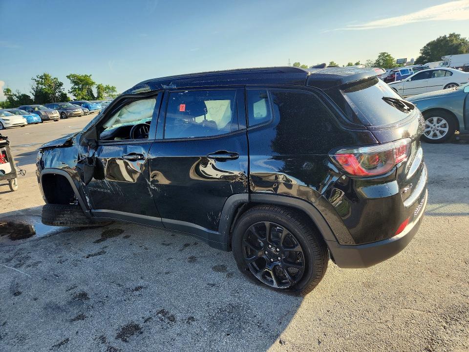 Photo 2 from auction – 2022 JEEP COMPASS with VIN 3C4NJDBB6NT171533