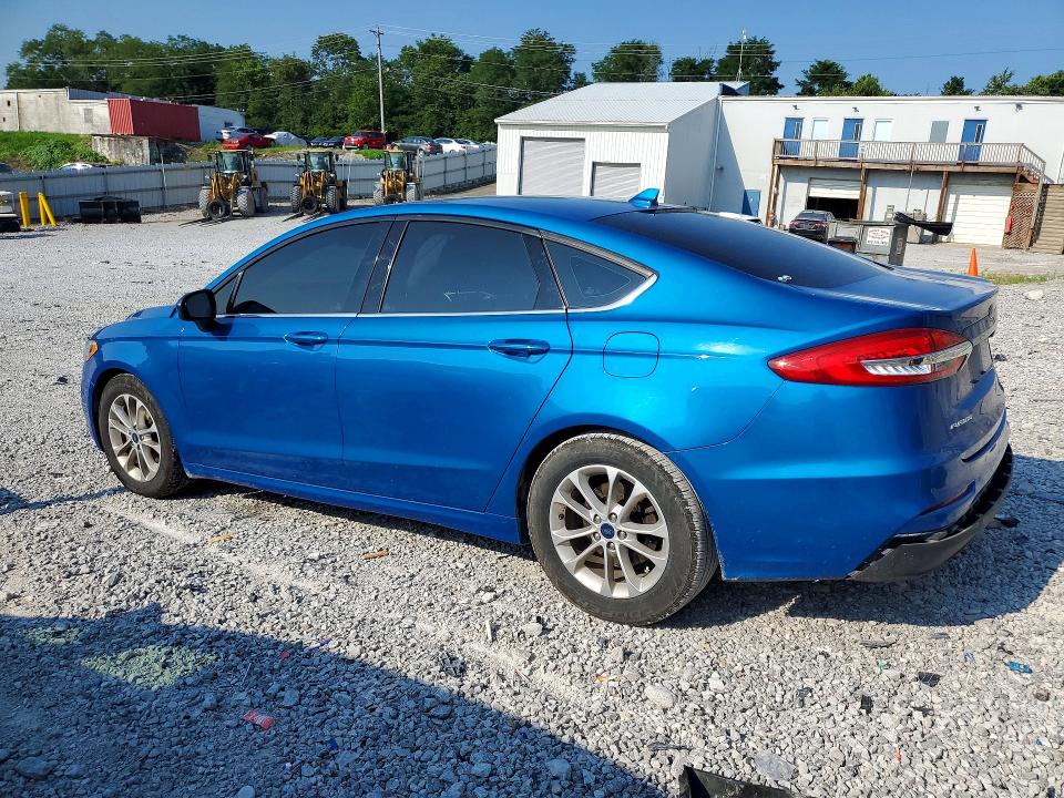 Photo 2 from auction – 2019 FORD FUSION with VIN 3FA6P0HD9KR248950