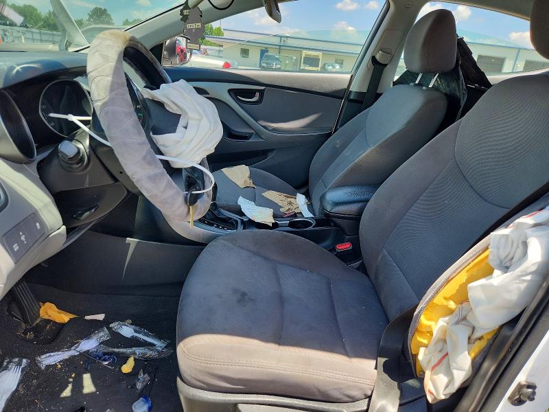 Photo 7 from auction – 2016 HYUNDAI ELANTRA with VIN 5NPDH4AE8GH654799