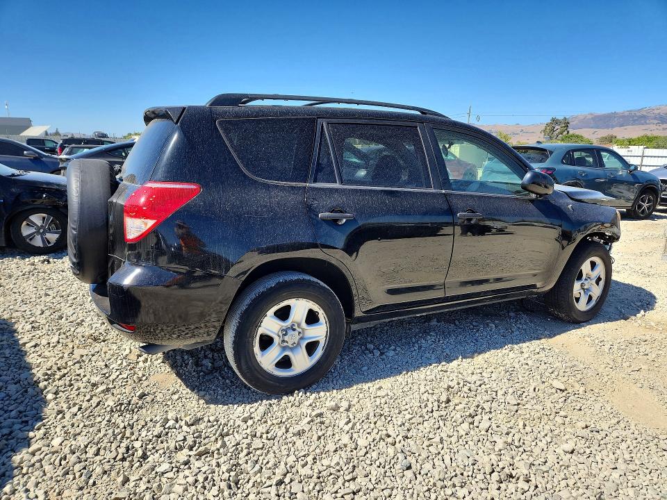 Photo 3 from auction – 2007 TOYOTA RAV4 with VIN JTMZD33V976033462